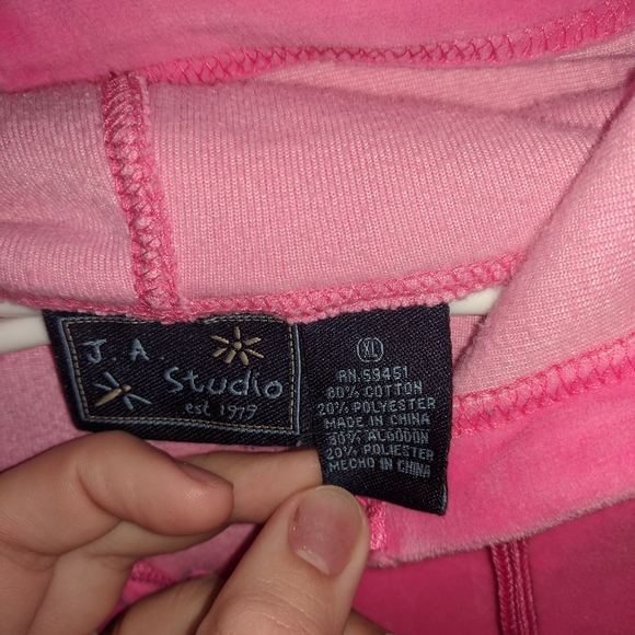 Pink jacket - Picture 2 of 3